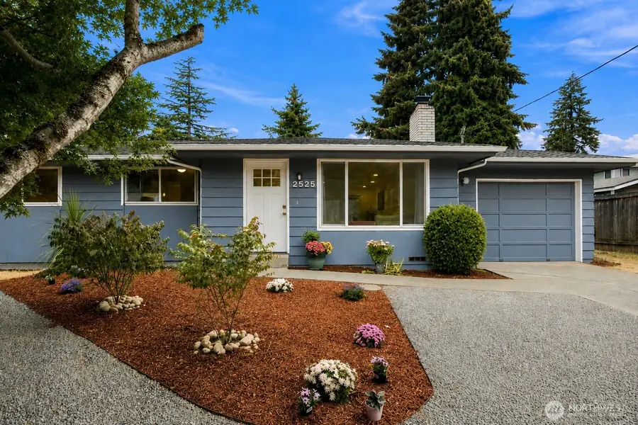 2525 Edmonds Avenue Ne, Renton, WA 98056 - #2