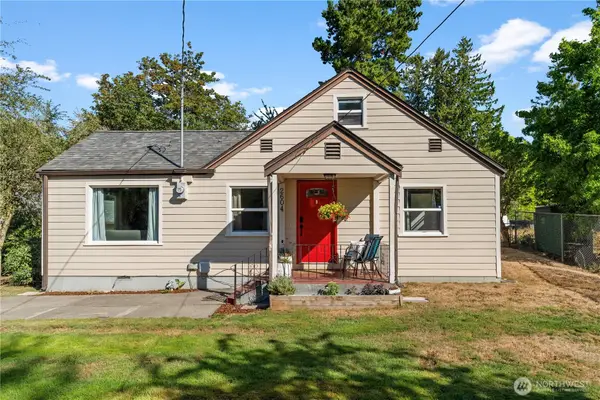 2604 NE Denny Road, Bremerton, WA 98310