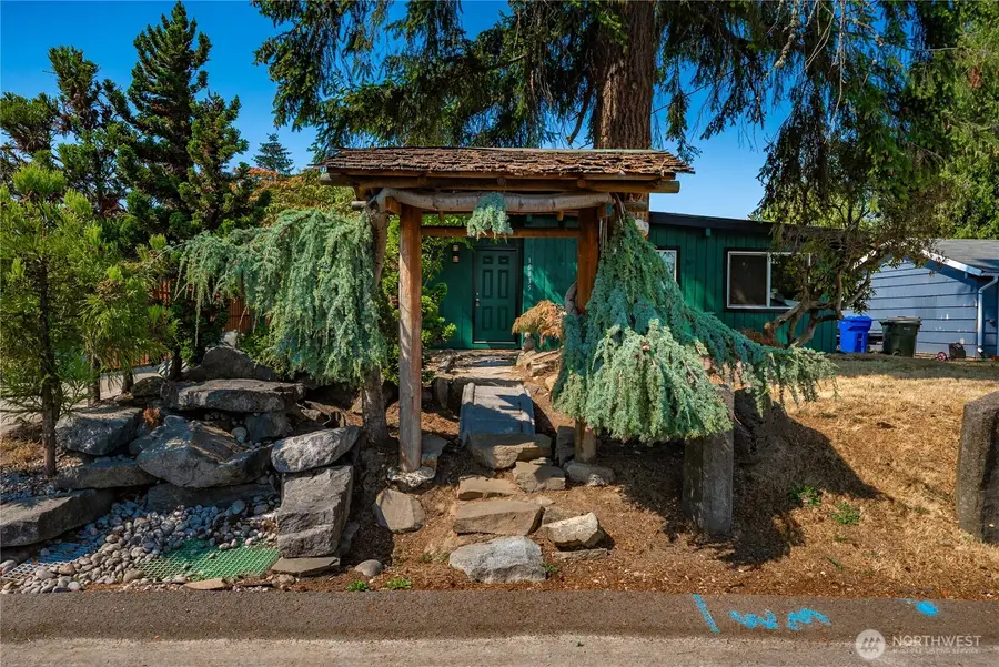 16835 123rd Avenue Se, Renton, WA 98058 - #2