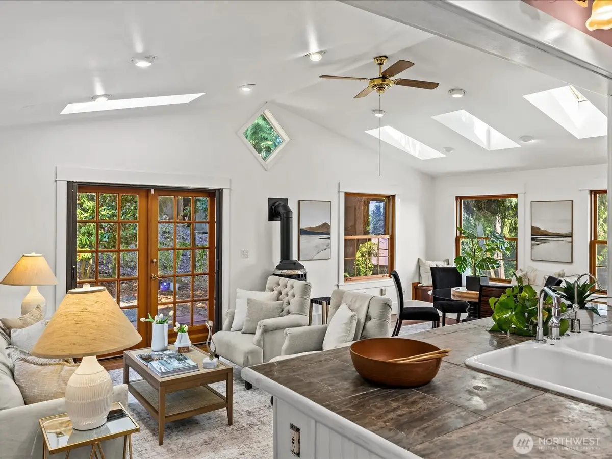 5024 29th Avenue S, Seattle, WA 98108 - #1