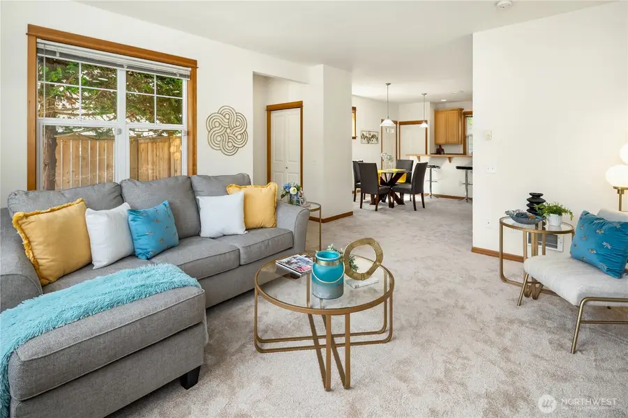 5614 Fauntleroy Way Sw #B, Seattle, WA 98136 - #3