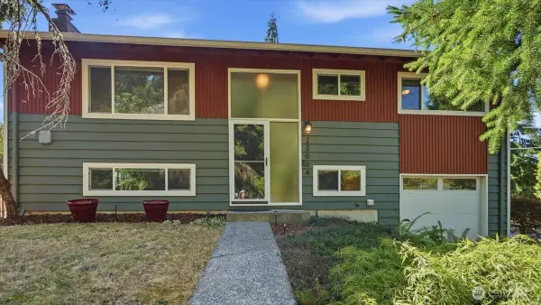 22004 36th Avenue W, Mountlake Terrace, WA 98043