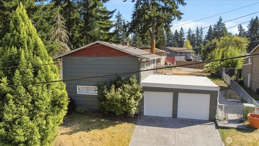 22004 36th Avenue W, Mountlake Terrace, WA 98043 - #2