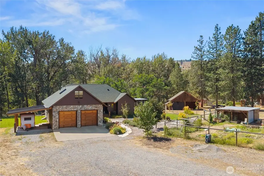 101 Evans, Winthrop, WA 98862 - #2