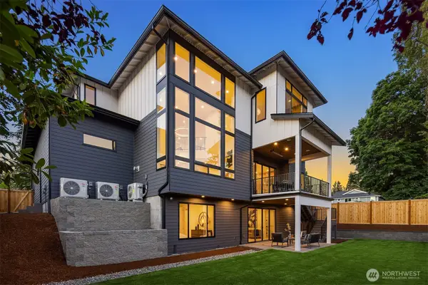 16039 NE 3rd Street, Bellevue, WA 98008