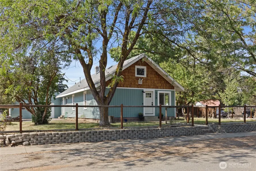 219 N Dennis Street, Ellensburg, WA 98926 - #2