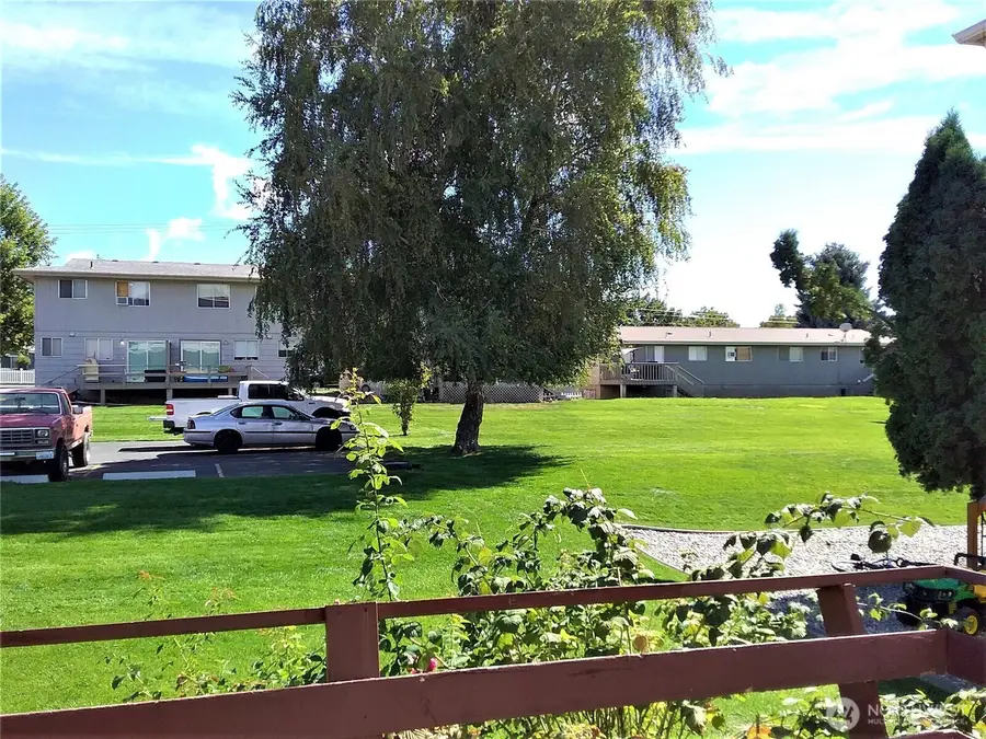 1321 Ashland Avenue, East Wenatchee, WA 98802 - #3
