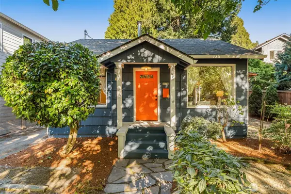 6516 41st Avenue Sw, Seattle, WA 98136