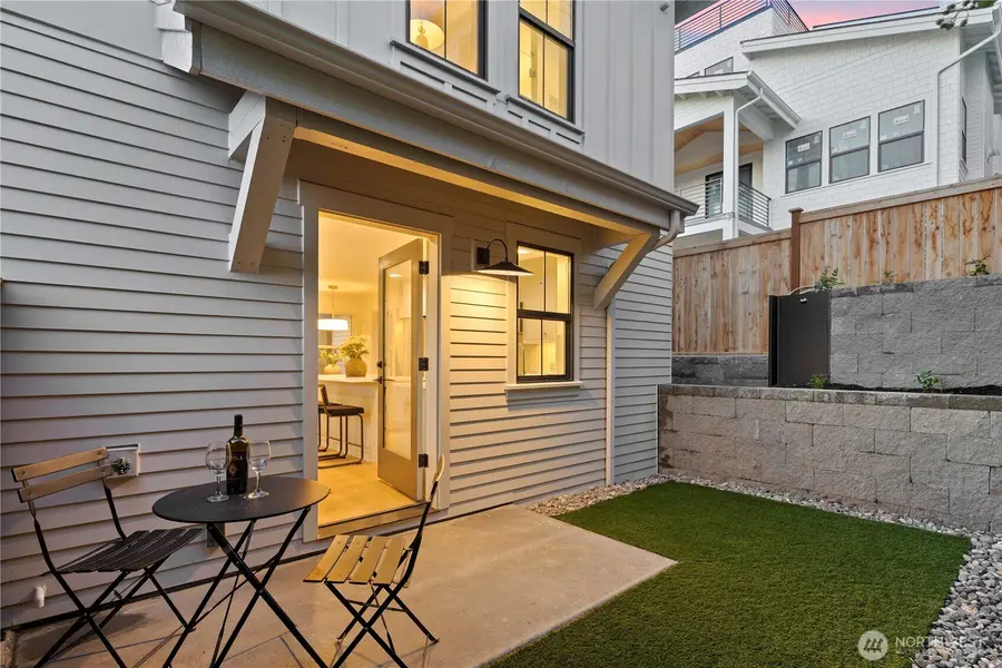 3245 13th Avenue W, Seattle, WA 98119 - #3
