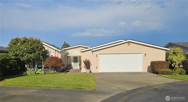 9011 61st Avenue Ct E, Puyallup, WA 98371