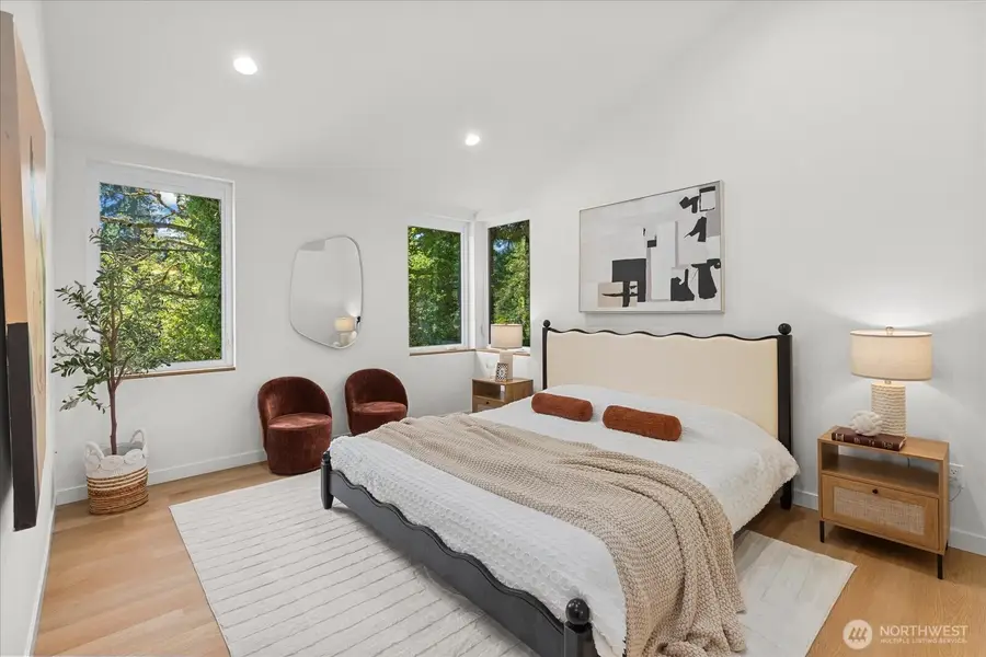 11349 23rd Avenue Ne, Seattle, WA 98125 - #3