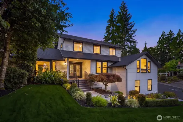 17227 SE 40th Place, Bellevue, WA 98008