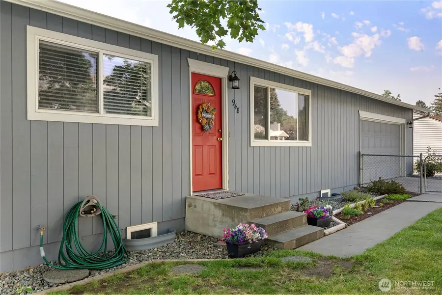 948 N 4th Ave, Okanogan, WA 98840 - #3
