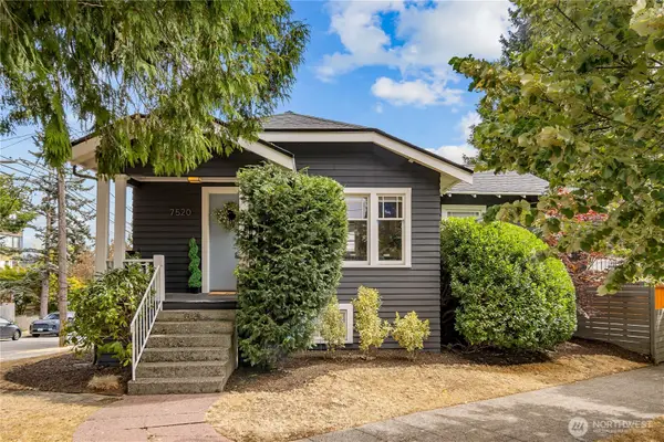 7520 Linden Avenue N, Seattle, WA 98103