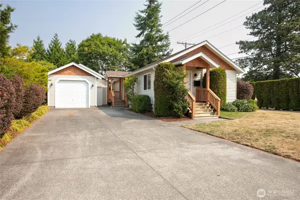 1227 E Indiana Street, Bellingham, WA 98226
