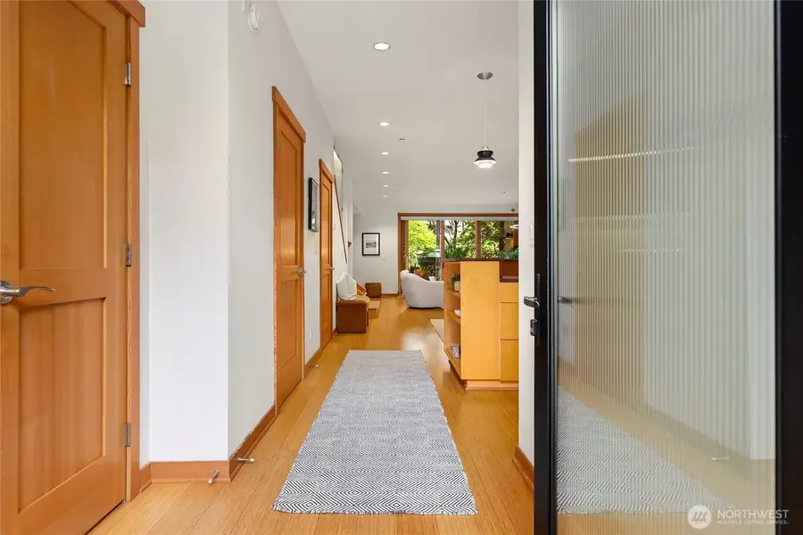 722 NE Vineyard Lane #L102, Bainbridge Island, WA 98110 - #3