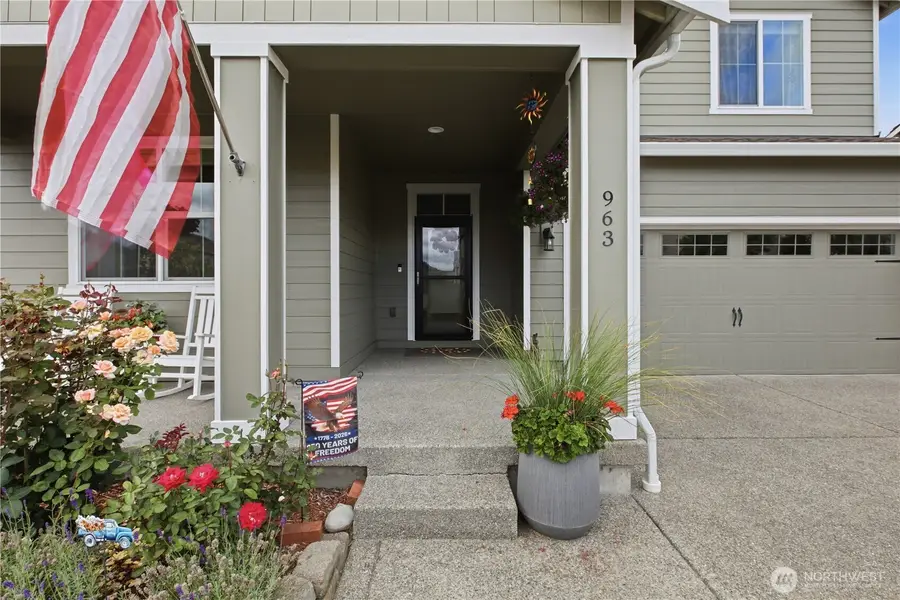 963 Bondgard Avenue, Enumclaw, WA 98022 - #3