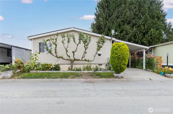 607 SE 37th Street #94, Auburn, WA 98002