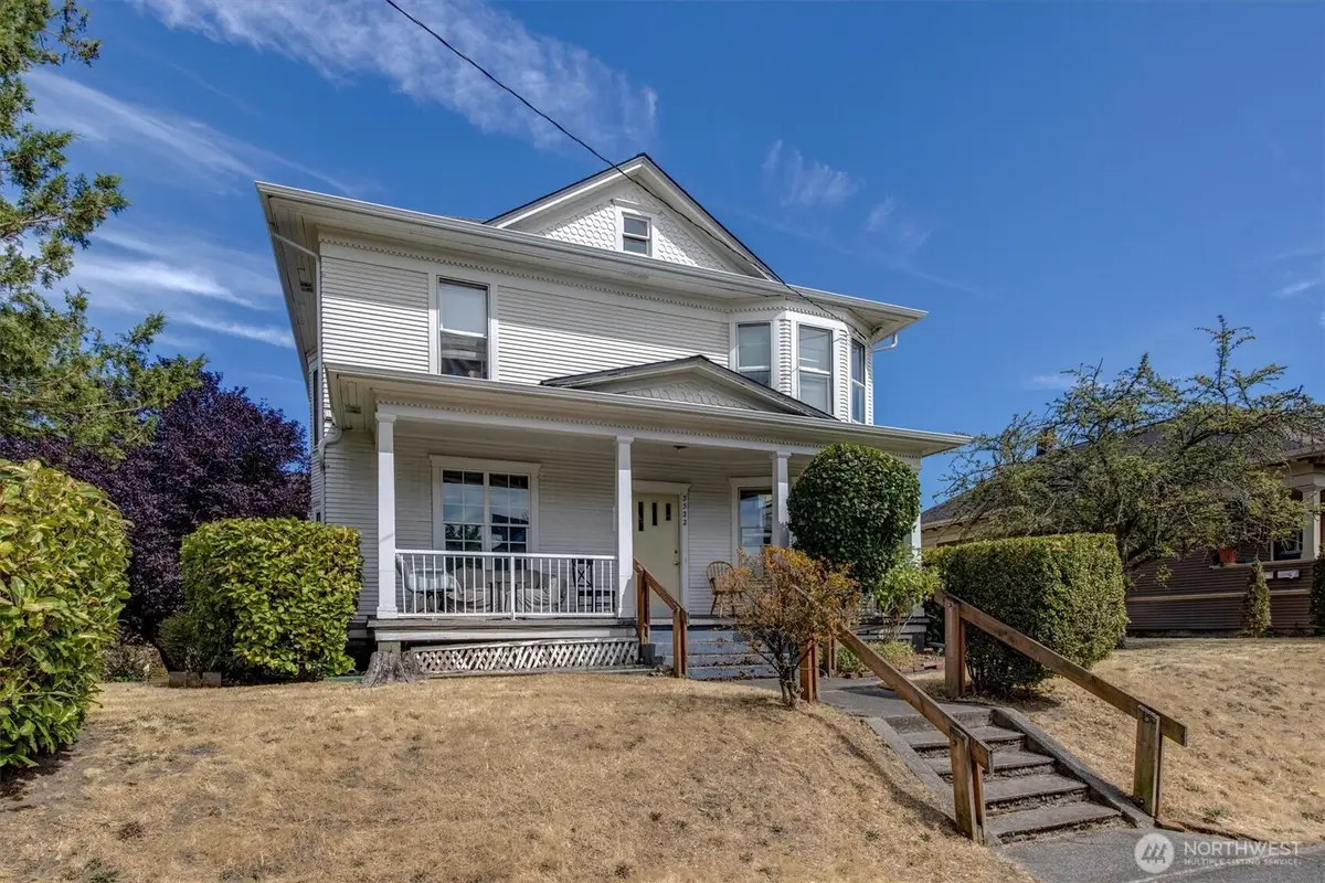 5522 12th Avenue Ne, Seattle, WA 98105 - #1