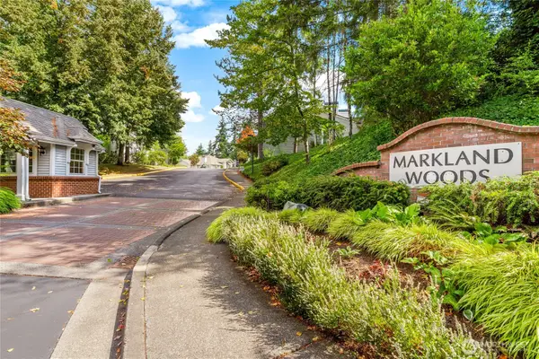 23339 Cedar Way #A302, Mountlake Terrace, WA 98043