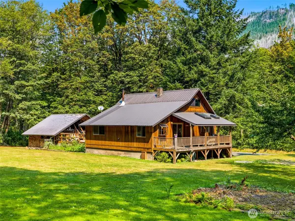 71509 NE Old Cascade Highway, Skykomish, WA 98288