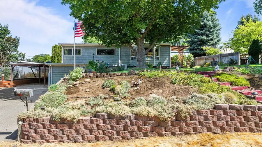 209 S 7th Street, Dayton, WA 99328 - #2