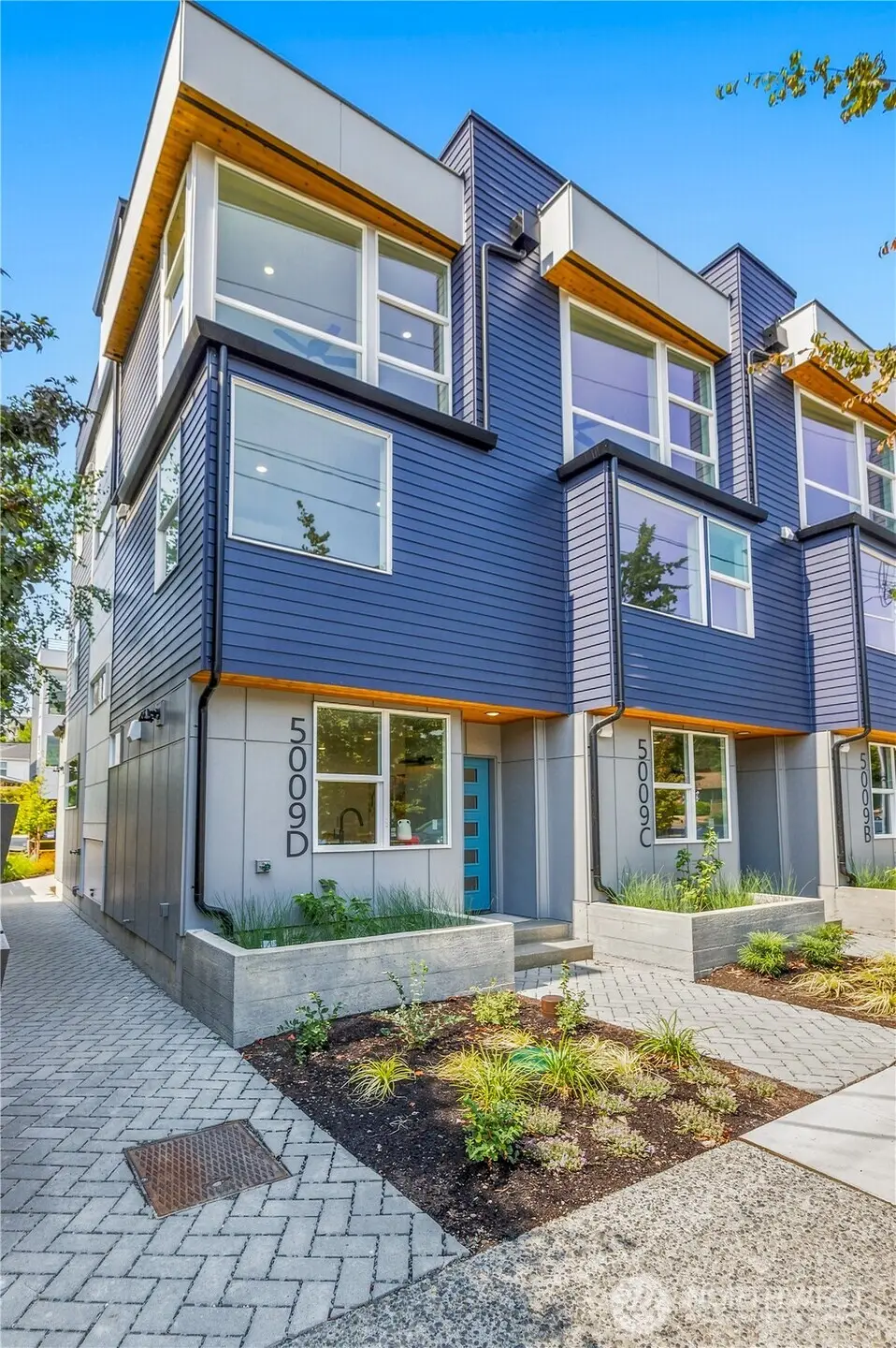 5009 Fauntleroy Way Sw #D, Seattle, WA 98136 - #1