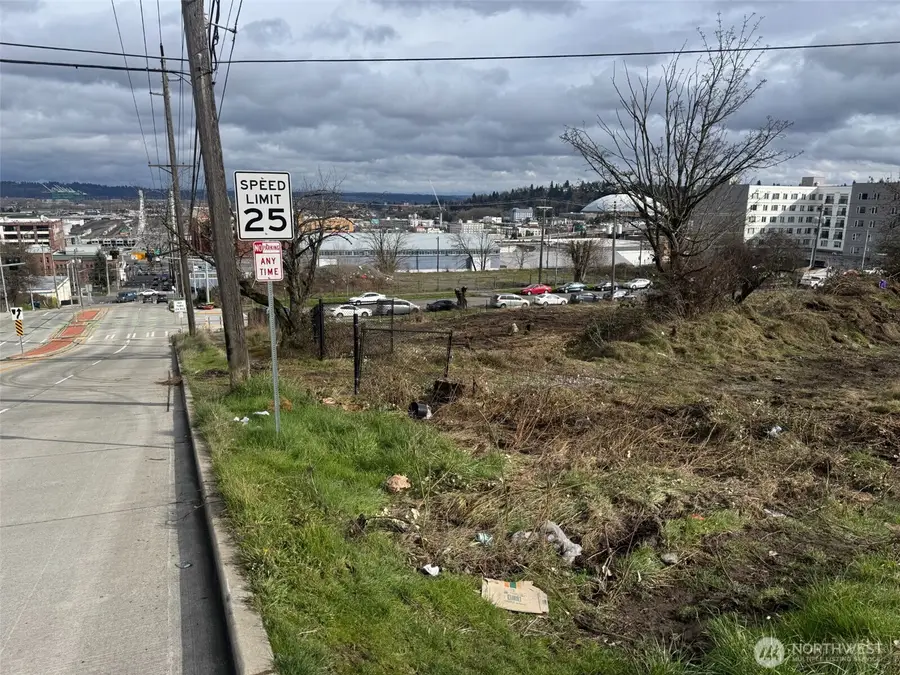 2123 Tacoma Avenue S, Tacoma, WA 98402 - #2