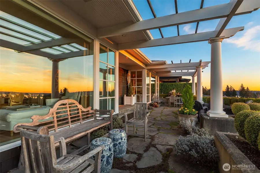 9400 Vineyard Crest, Bellevue, WA 98004 - #3