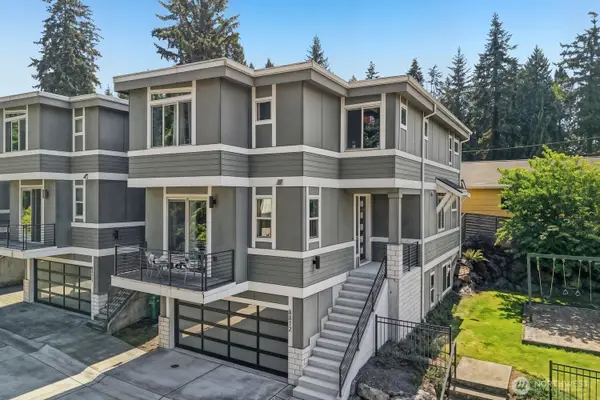 8312 120th Avenue Ne, Kirkland, WA 98033