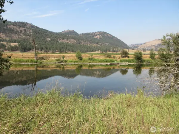 9999 Customs Road #3, Curlew, WA 99118