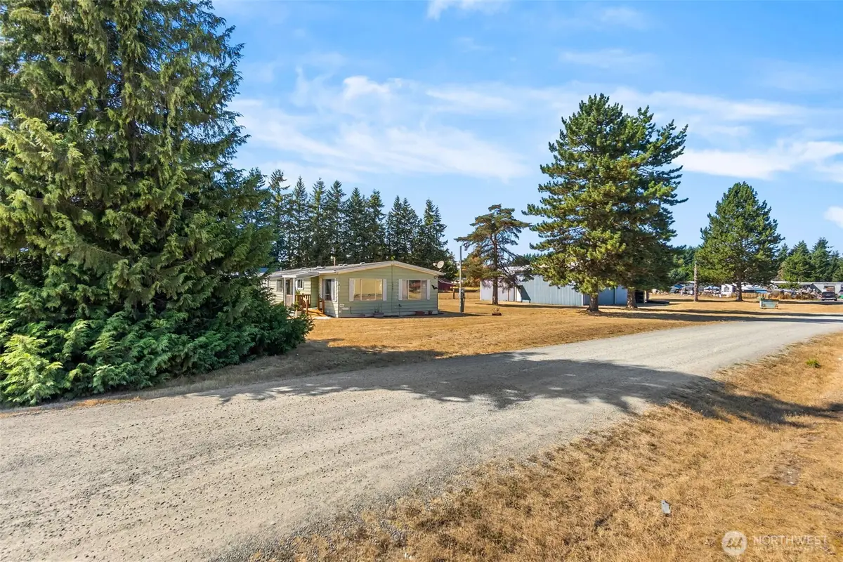 18005 Robinson Lane Sw, Rochester, WA 98579 - #1