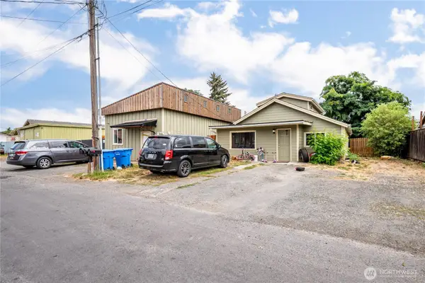 1408 S. 5th, Kelso, WA 98626