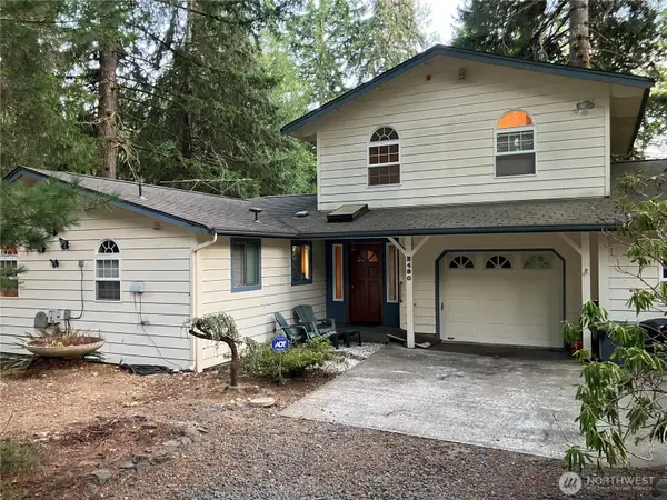 490 Duckabush Drive W, Hoodsport, WA 98548