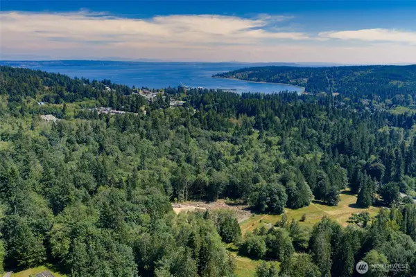 10119 NE Shorty Campbell Road, Kingston, WA 98346
