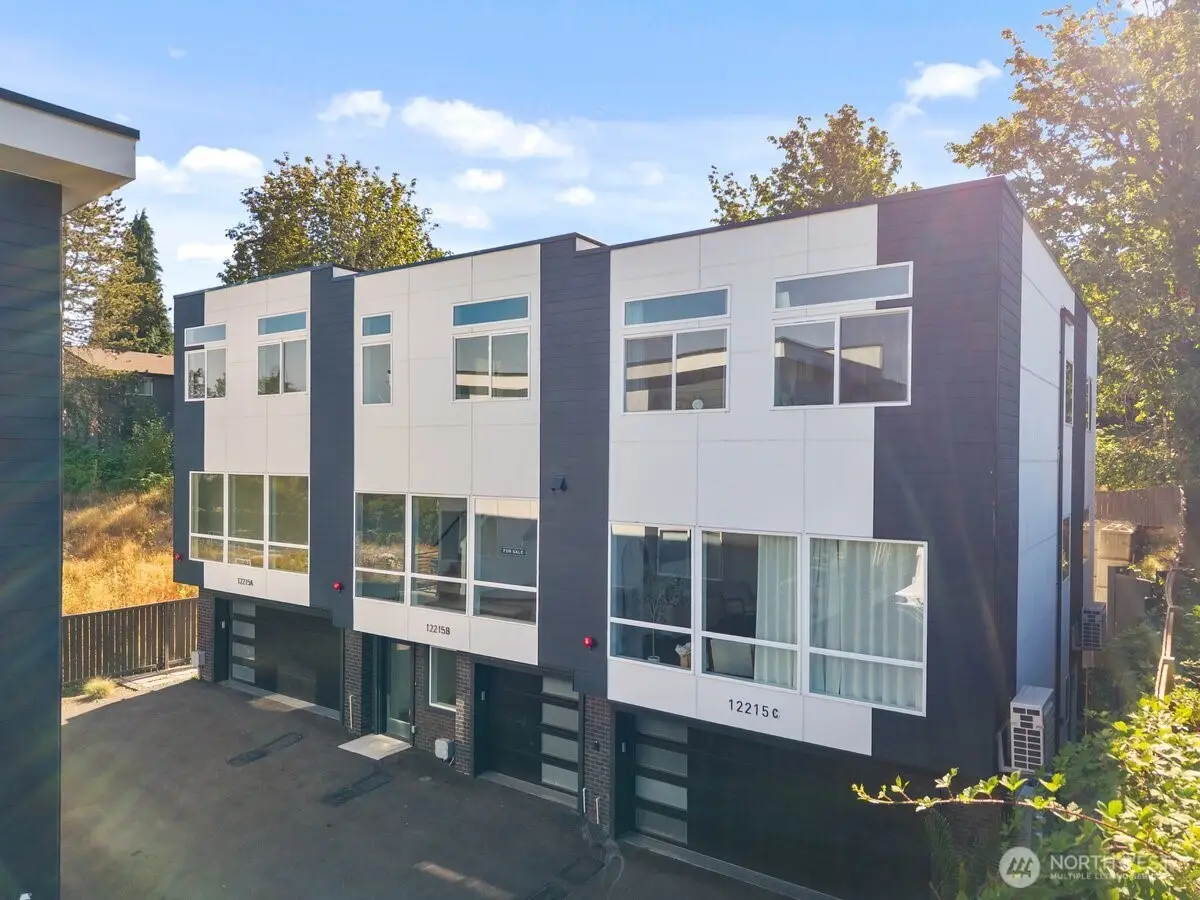 12215 Des Moines Memorial Drive S #B, Seattle, WA 98168 - #1