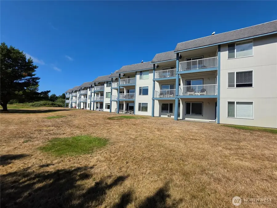 2210 26th Street Nw #422, Long Beach, WA 98631 - #2