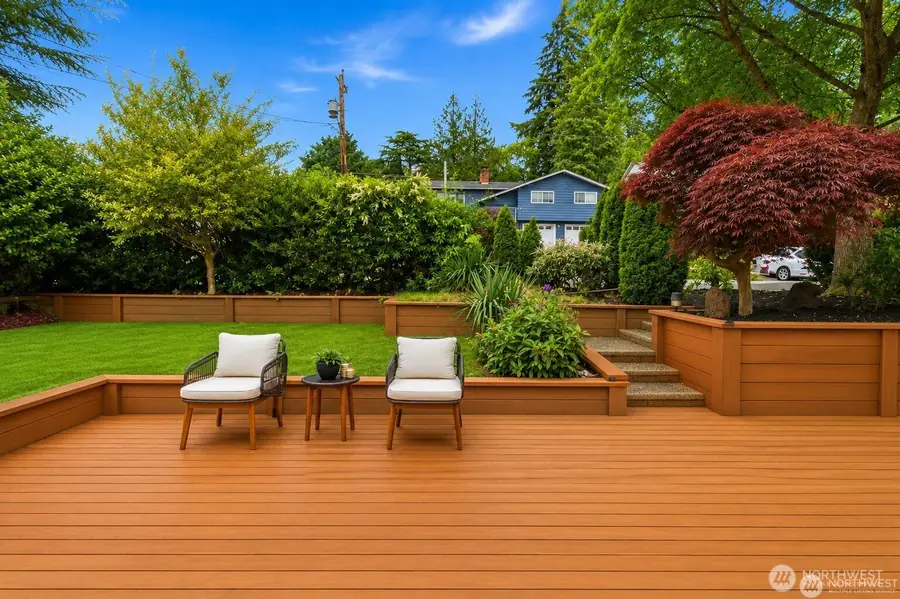 325 105th Ave Se, Bellevue, WA 98004 - #2