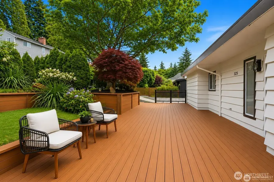 325 105th Ave Se, Bellevue, WA 98004 - #3
