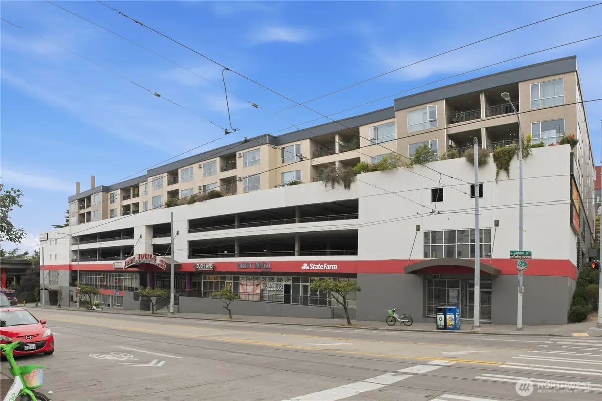 321 10th Avenue S #712, Seattle, WA 98104 - #1