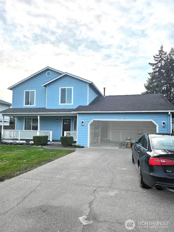 15716 46th Avenue E, Tacoma, WA 98446