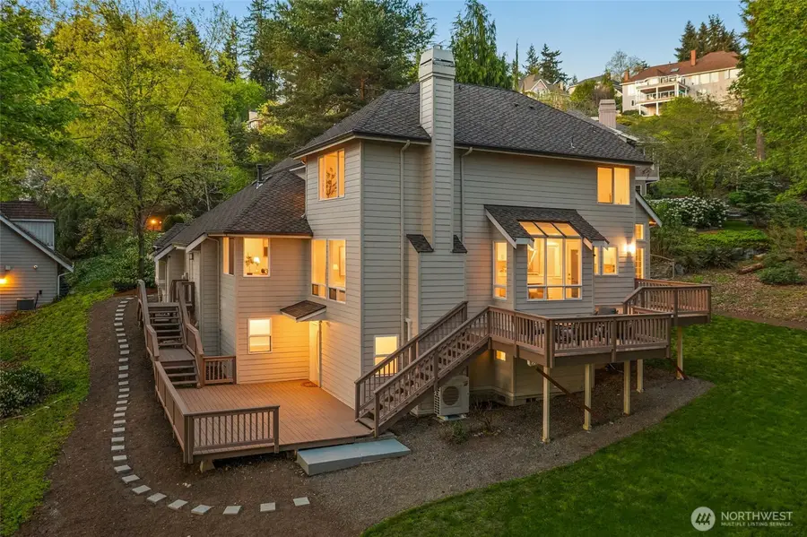 19221 SE 25th Street, Sammamish, WA 98075 - #2