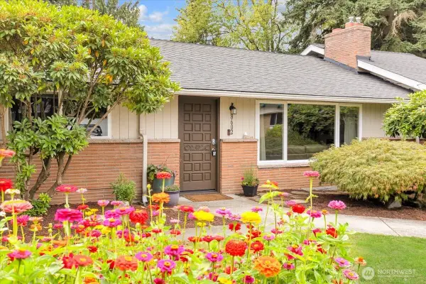 8602 Maple Lane, Edmonds, WA 98026