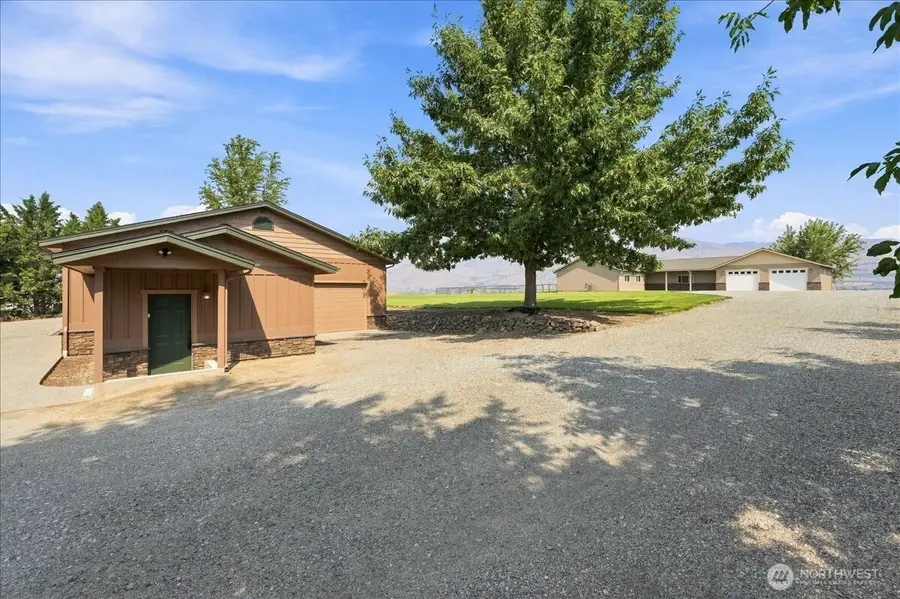 1080 Washington Street, Manson, WA 98831 - #2