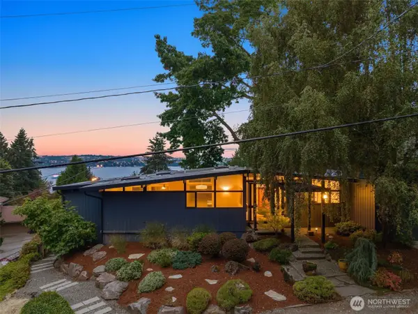3515 72nd Avenue Se, Mercer Island, WA 98040