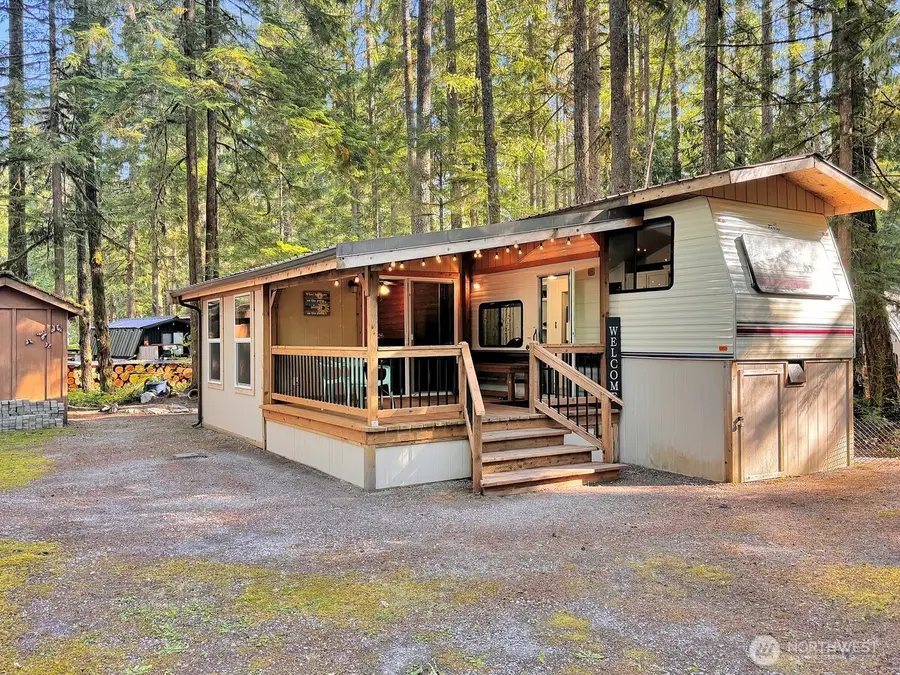 203 Fireside Lodge Circle, Deming, WA 98244 - #2