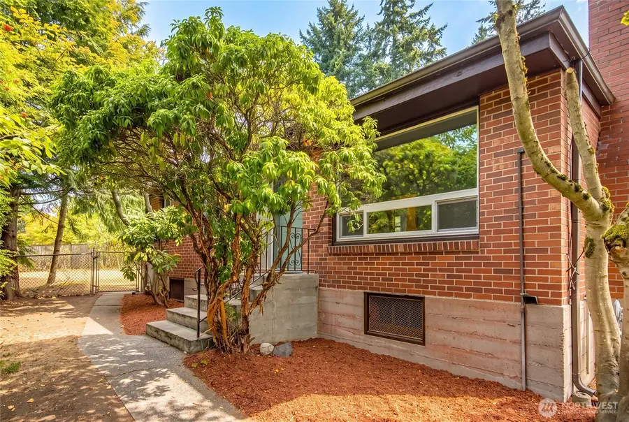 12004 5th Ave Ne, Seattle, WA 98125 - #2