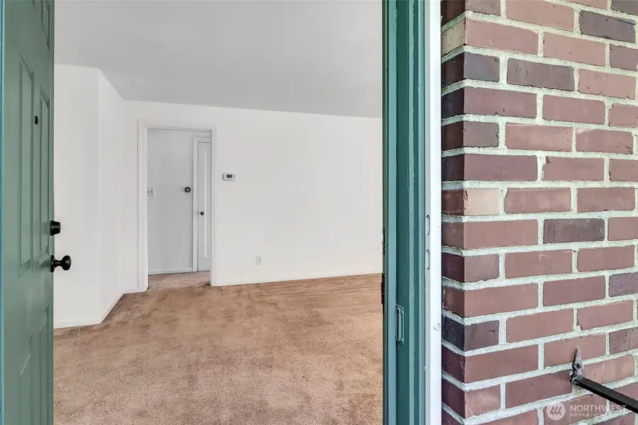 12004 5th Ave Ne, Seattle, WA 98125 - #3