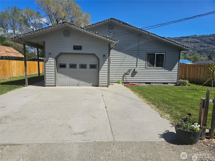 315 Juniper Street, Oroville, WA 98844 - #3