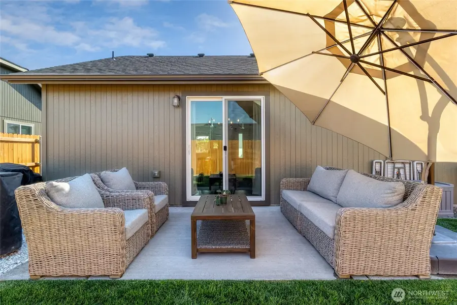 364 SW Homestead Avenue, College Place, WA 99324 - #3